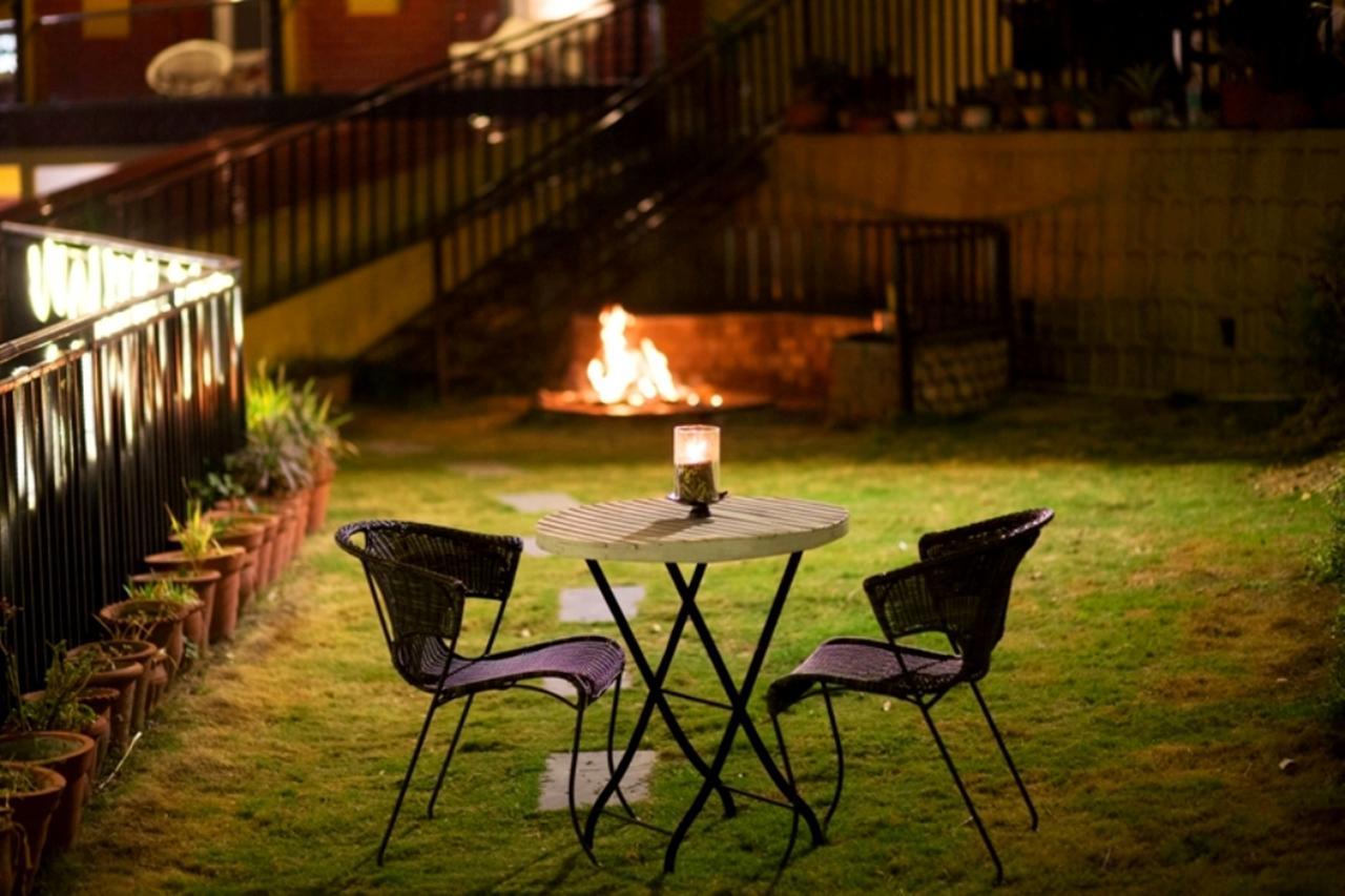 Nirvana Lodge And Lounge Mussoorie Kültér fotó