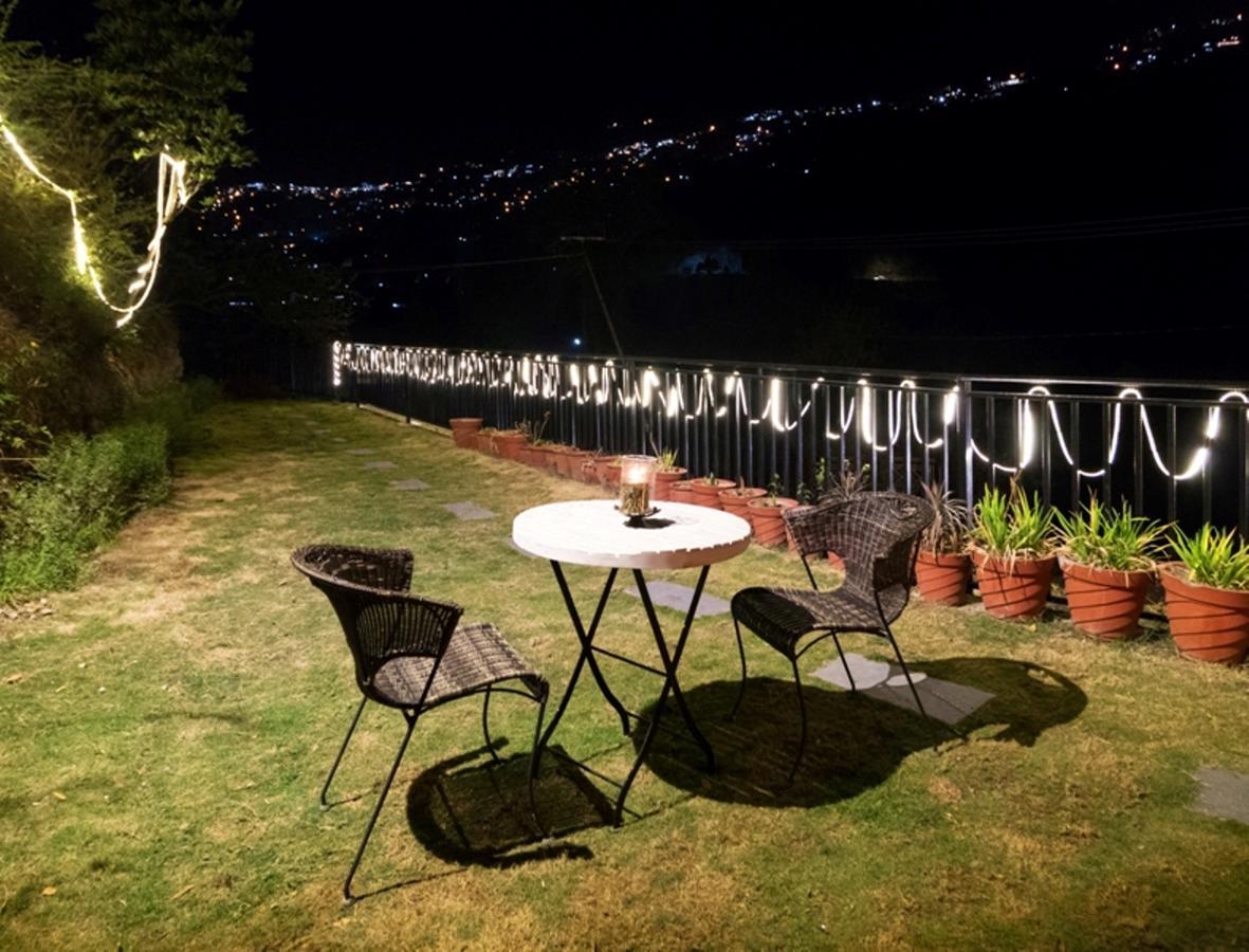 Nirvana Lodge And Lounge Mussoorie Kültér fotó