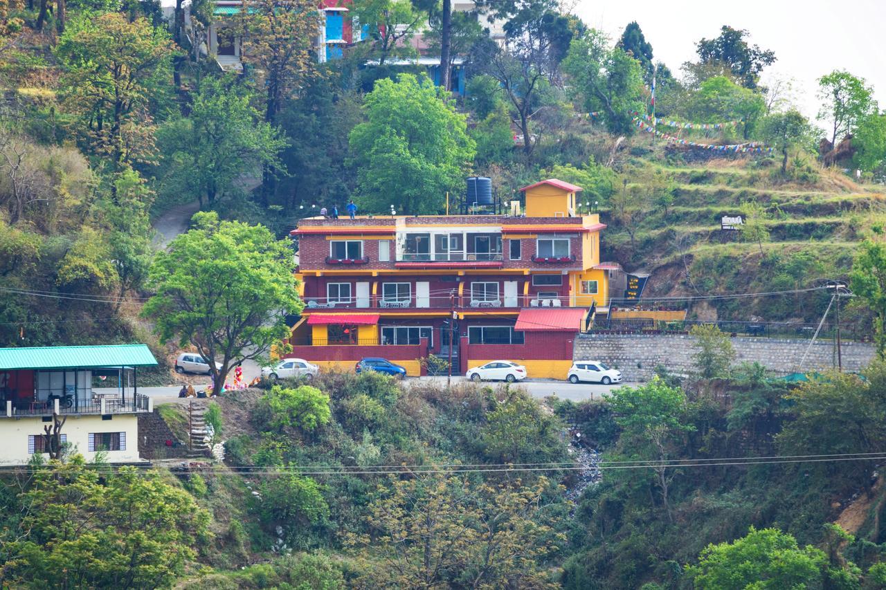 Nirvana Lodge And Lounge Mussoorie Kültér fotó